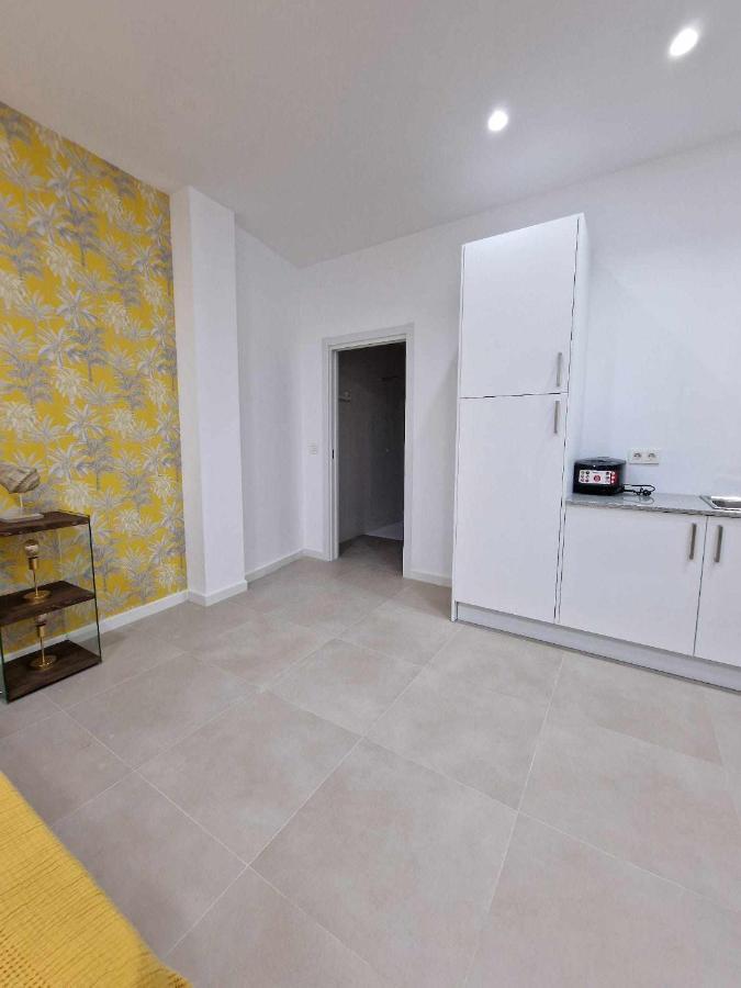Moderno Apartamento 3 En Calle Marmoles 马拉加 外观 照片