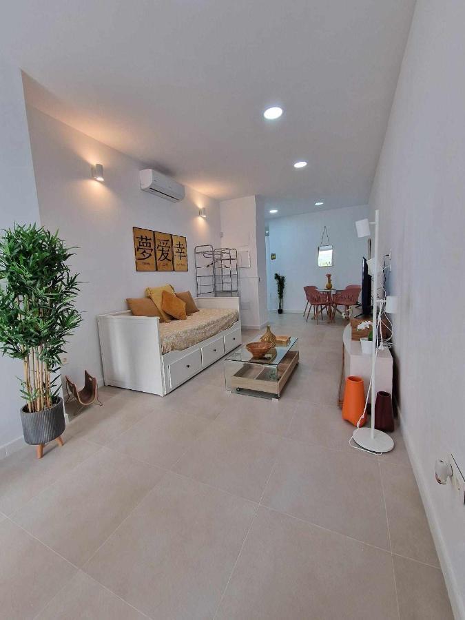 Moderno Apartamento 3 En Calle Marmoles 马拉加 外观 照片